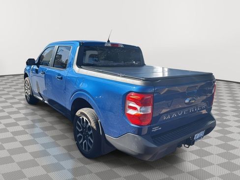 Used 2023 Ford Maverick Lariat image 12