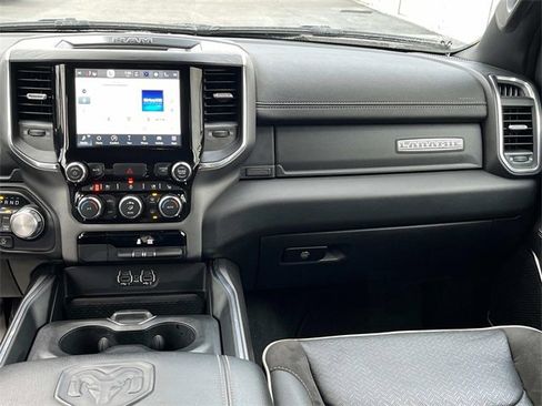 Used 2024 RAM 1500 Laramie image 14