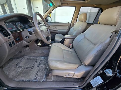 Used 2001 Toyota 4Runner Limited AWD/4WD image 12