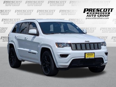 Used 2019 Jeep Grand Cherokee Altitude AWD/4WD image 1