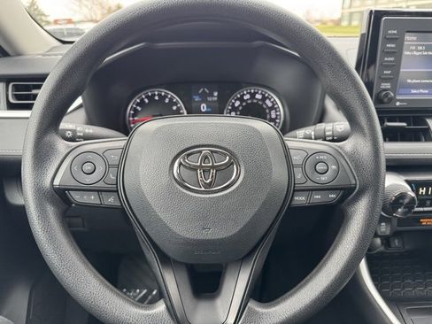 Certified 2022 Toyota RAV4 XLE image 22