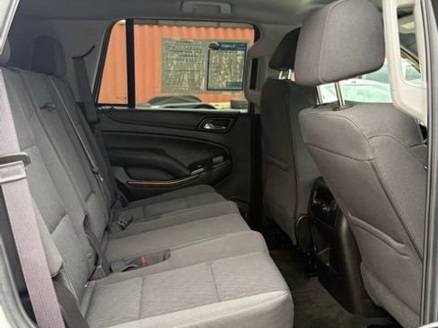 Used 2017 Chevrolet Tahoe LS w/ All-Season Package AWD/4WD image 31