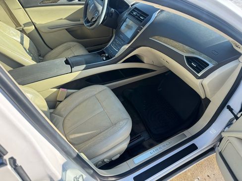 Used 2014 Lincoln MKZ w/ Equipment Group 102A Reserve image 11