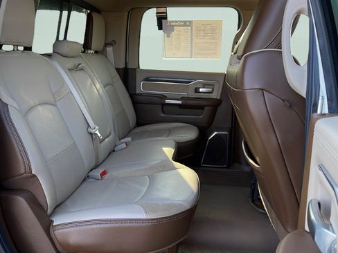 Used 2019 RAM 2500 Laramie image 28