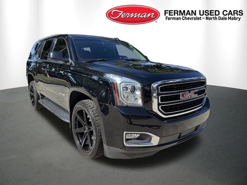 Used 2018 GMC Yukon SLT RWD image 2