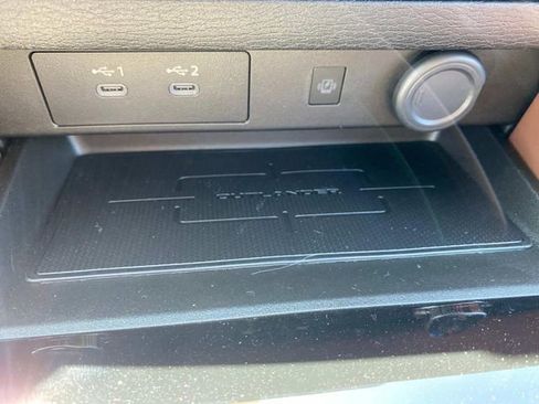 New 2025 Mitsubishi Outlander SEL image 13