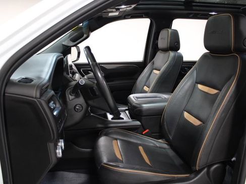 Used 2021 GMC Yukon AT4 image 16