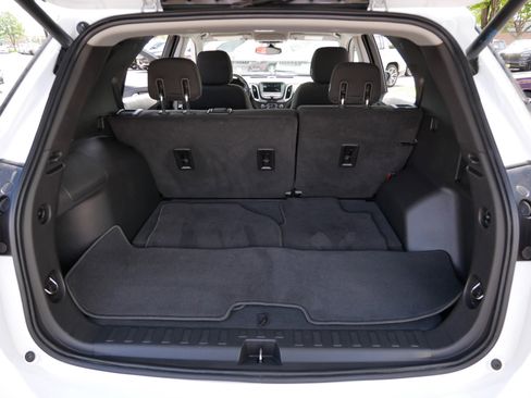 Used 2019 Chevrolet Equinox LT AWD/4WD image 18