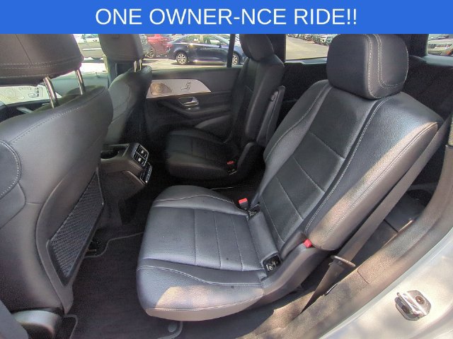 Used 2025 Mercedes-Benz GLS 450 4MATIC image 32