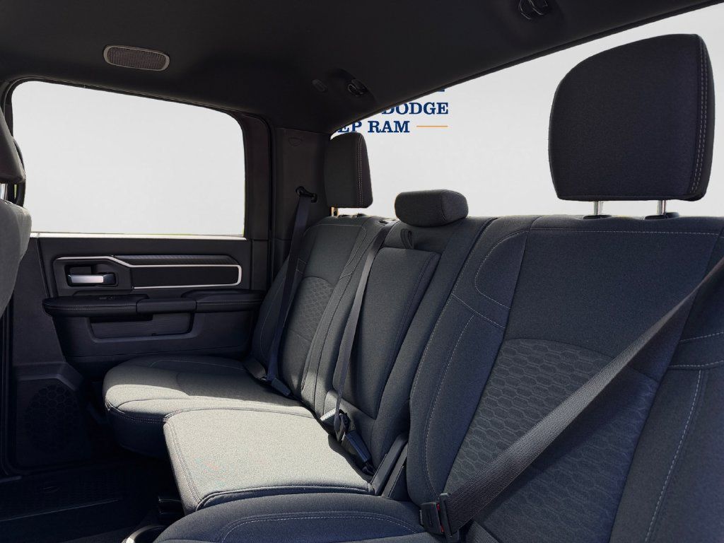 Used 2026 RAM 2500 Big Horn AWD/4WD image 9
