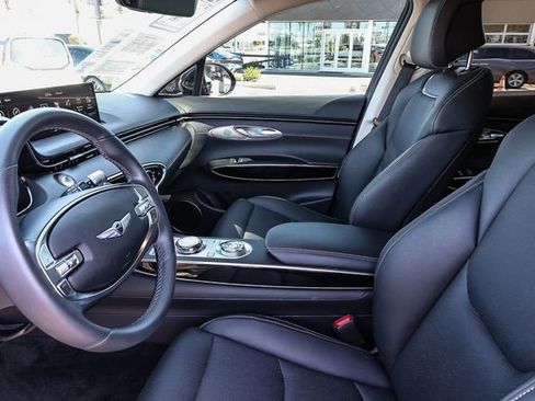 Used 2025 Genesis GV70 2.5T image 19