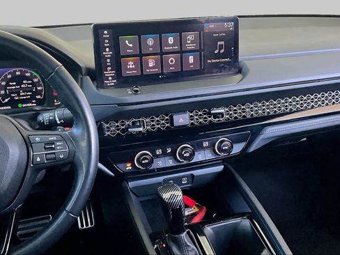 Used 2023 Honda Accord Sport image 7