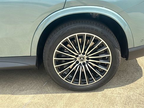 Used 2026 Mercedes-Benz GLC 350e 4MATIC image 23