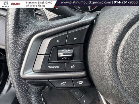 Used 2022 Subaru Outback Premium image 18