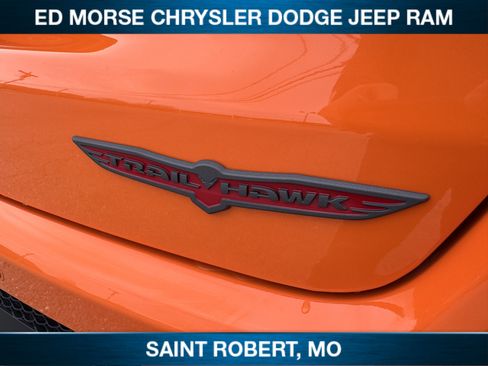New 2026 Jeep Compass Trailhawk w/ Sun, Sound & Navigation Group AWD/4WD image 12