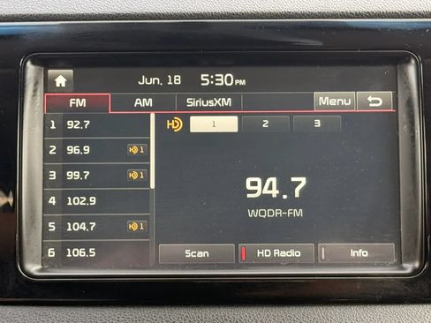 Used 2018 Kia Niro EX w/ EX Touring Graphite Edition FWD image 23
