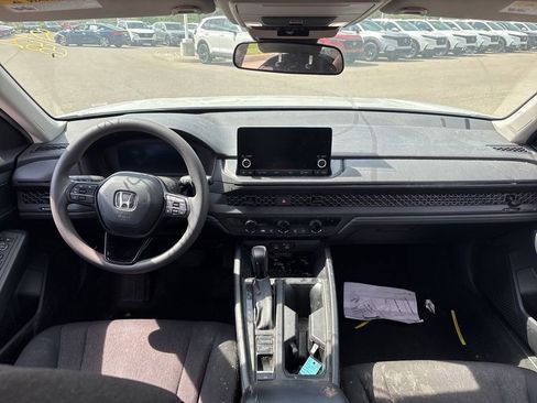 Used 2023 Honda Accord LX image 18