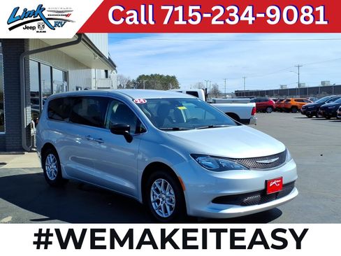 Used 2024 Chrysler Voyager LX FWD image 1
