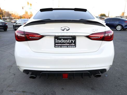 Used 2019 INFINITI Q50 Luxe w/ Essential Package (3.0T Luxe) image 5