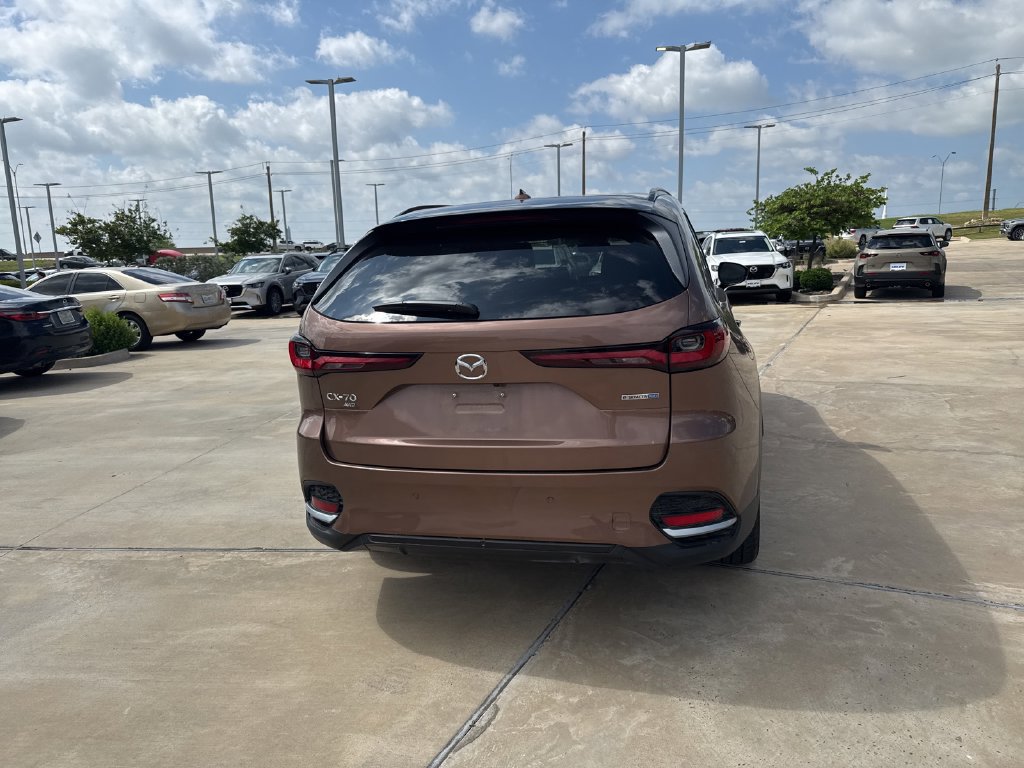 Used 2025 MAZDA CX-70 Plug-In Hybrid w/ Premium Plus AWD/4WD image 14