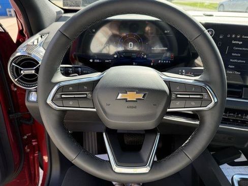 New 2026 Chevrolet Equinox LT w/ Convenience Package II image 8
