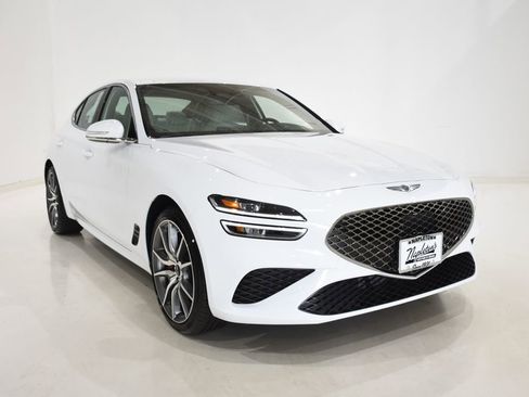 New 2025 Genesis G70 2.5T image 1