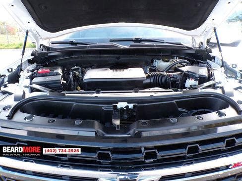 Used 2021 Chevrolet Suburban Z71 w/ Z71 Signature Package image 45