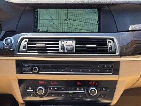 Used 2013 BMW 535i Sedan RWD image 19