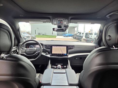 New 2026 Jeep Grand Wagoneer L 4WD image 21