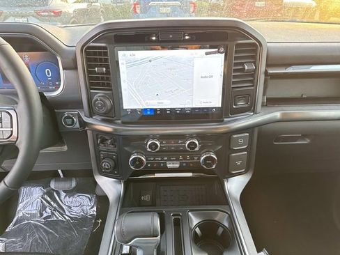 New 2025 Ford F150 Platinum image 9