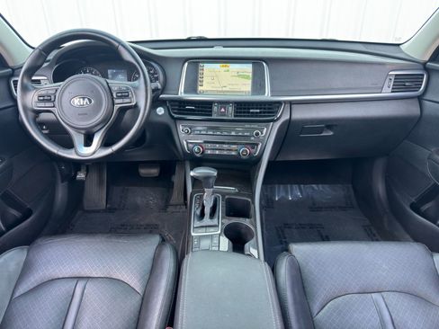 Used 2016 Kia Optima EX w/ Premium Package image 12