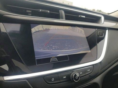 Used 2021 Buick Encore GX Essence w/ Experience Buick Package image 23