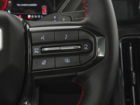 Used 2026 GMC Yukon AT4 Ultimate w/ LPO, Illumination Package AWD/4WD image 25