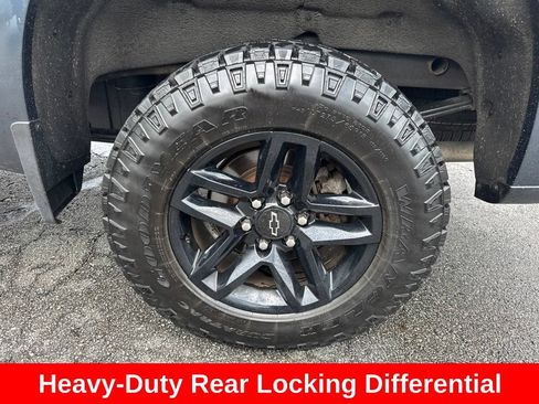 Used 2019 Chevrolet Silverado 1500 LT Trail Boss AWD/4WD image 45