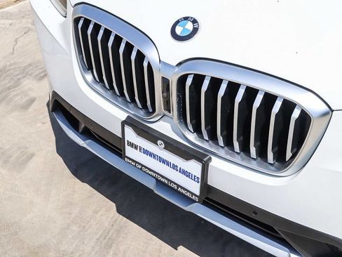 Certified 2024 BMW X3 sDrive30i w/ Convenience Package RWD image 11