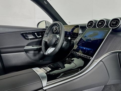 New 2026 Mercedes-Benz GLC 300 image 15