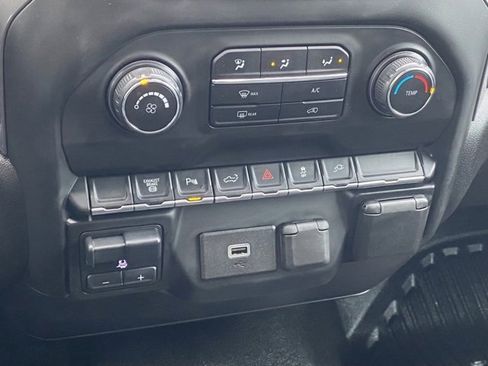 Used 2020 Chevrolet Silverado 3500 W/T w/ Gooseneck/5TH Wheel Package image 18