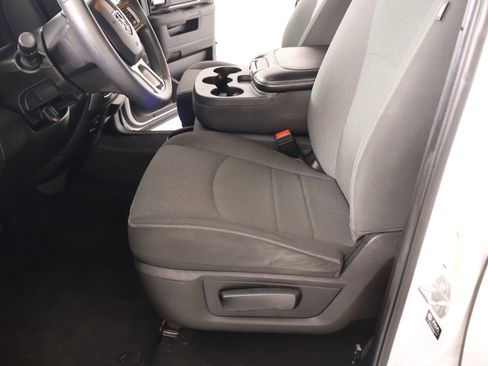 Used 2021 RAM 1500 Classic Warlock AWD/4WD image 9
