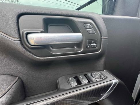 Used 2021 GMC Sierra 1500 AT4 w/ AT4 Premium Package image 11