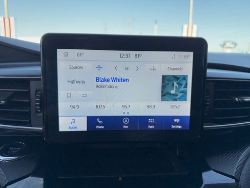 Certified 2022 Ford Explorer ST-Line w/ Class IV Trailer Tow Package image 19