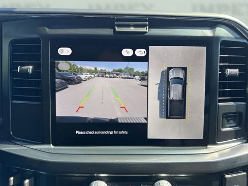 Used 2026 Ford F250 Lariat w/ Black Appearance Package AWD/4WD image 18