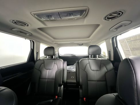 Certified 2024 Kia Telluride SX image 28