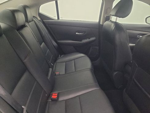 Used 2020 Nissan Sentra SR w/ Premium Package FWD image 19