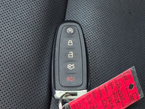 Used 2014 Ford Flex Limited w/ Equipment Group 301A FWD image 26