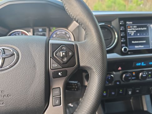 Used 2023 Toyota Tacoma SR5 image 17