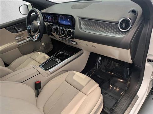 Certified 2025 Mercedes-Benz GLA 250 GLA 250 image 21