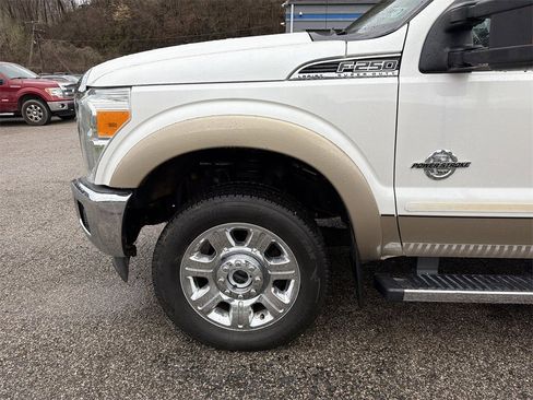 Used 2014 Ford F250 Lariat w/ Lariat Ultimate Package image 10