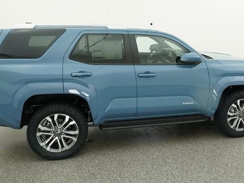 New 2026 Toyota 4Runner Limited AWD/4WD image 10