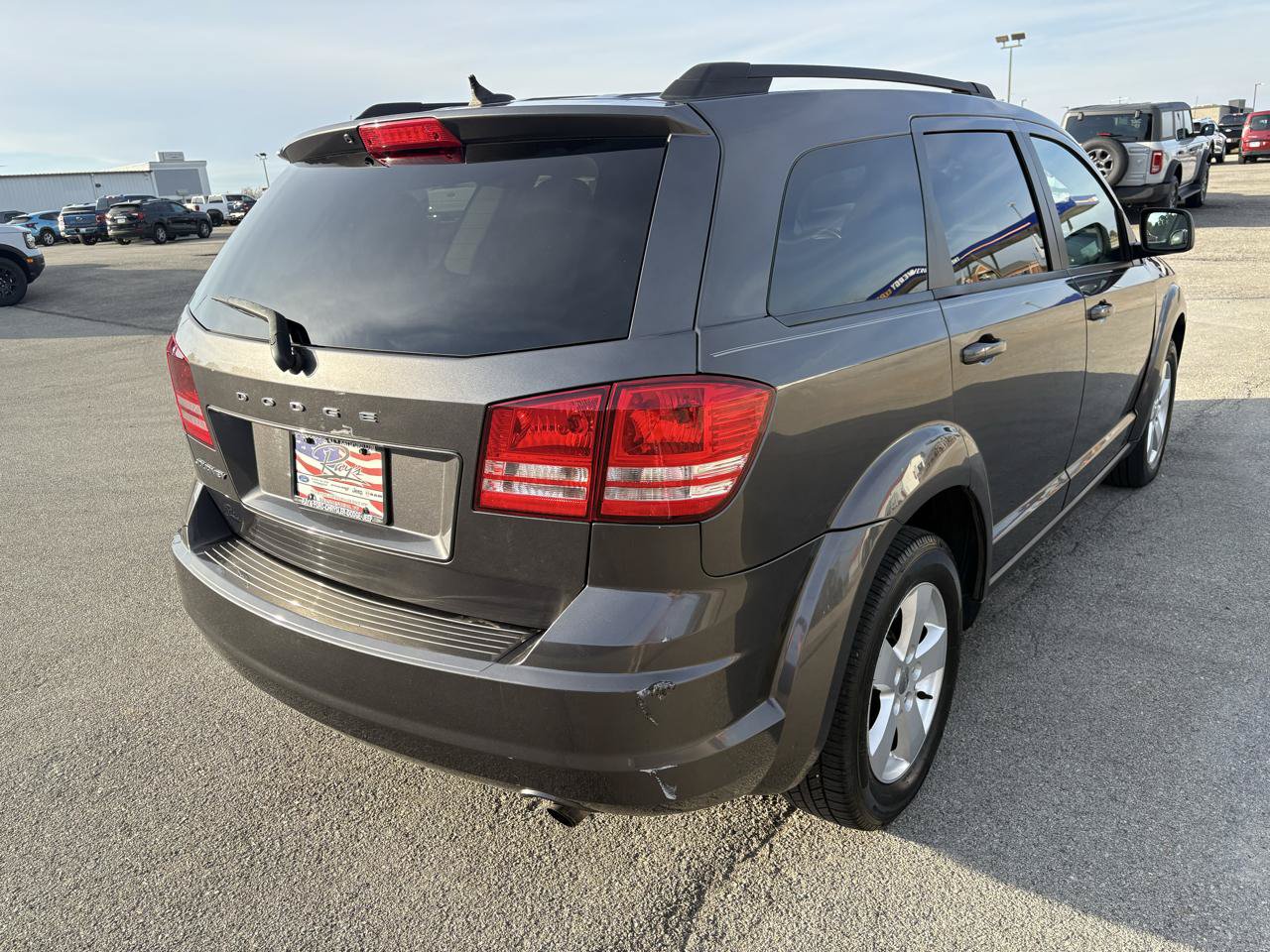 Used 2016 Dodge Journey SE w/ Flexible Seating Group FWD image 3