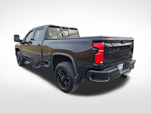 Used 2025 Chevrolet Silverado 2500 LTZ w/ Trail Boss Package image 8